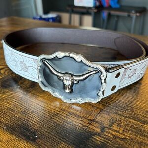 Silver and White Western Belt